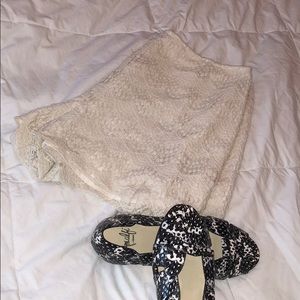 Lacey high-waisted shorts